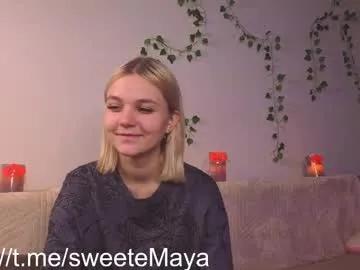 savannahshor — My name is Maya, I'm very glad to see you, thank you Goal:  best air kiss in your life  #18 #shy #new #tease #cute [6 tokens remaining]