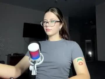 Freechat shannanwonnacott on Chaturbate