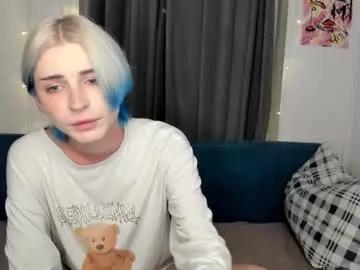 Avatar of sweet_peach__