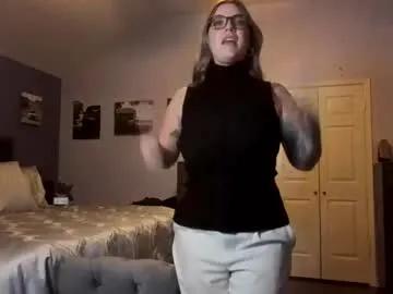 tattedlasirena — HELP UNDRESS from WORK! #new #bigtits #PAWG #MILF #work [555 tokens left]