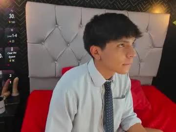 thiago_kozak — GOAL: completely naked [39 tokens remaining] Welcome to my room! #teen #gay #cum #18 #Young