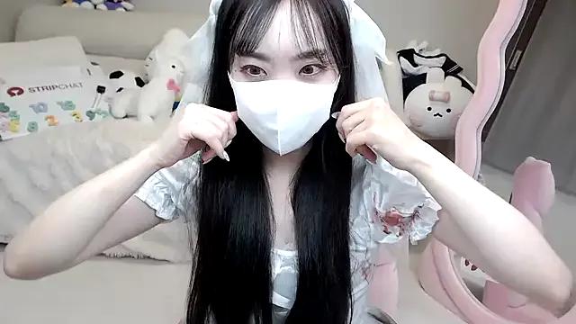 -momoo- — 102620