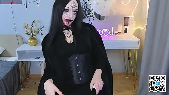 _amy_luna_ — Cassandra, suck your fingers<3