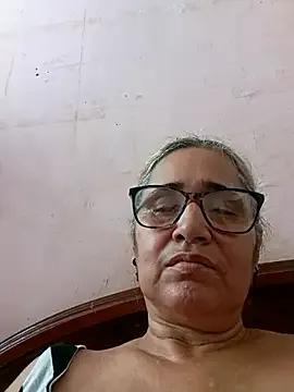 Avatar of _candi