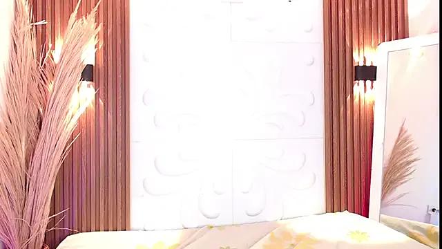 Adara_Bms on StripChat 