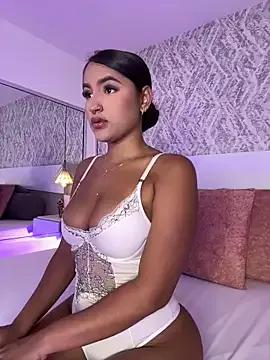Freechat AishaPeyton on StripChat