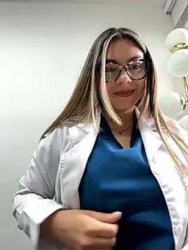 alicee16 — take out your tits