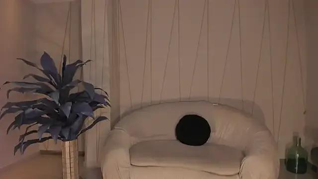 AmaliaCrus — Ride dildo