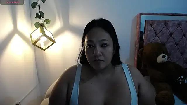 amaranta_rouse on StripChat 