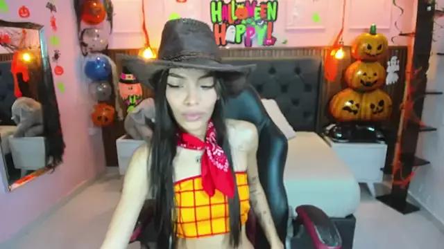 StripChat AMELIELEONE  is Freechat  AMELIELEONE — rides m cock cute cowgirl
