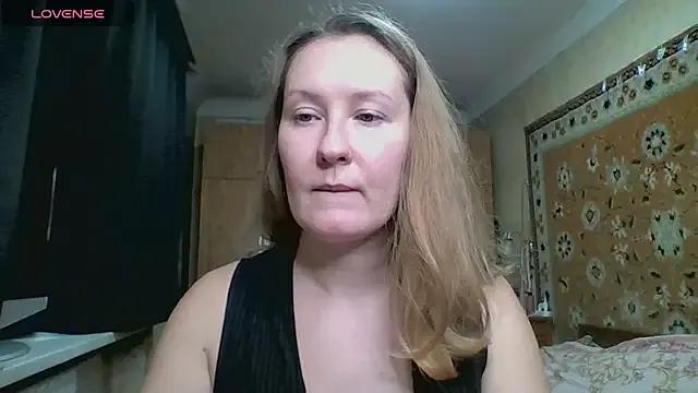 AnnaXLovers — Freechat on StripChat