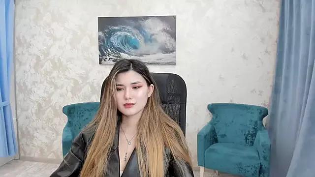 Group AnneTLi on StripChat