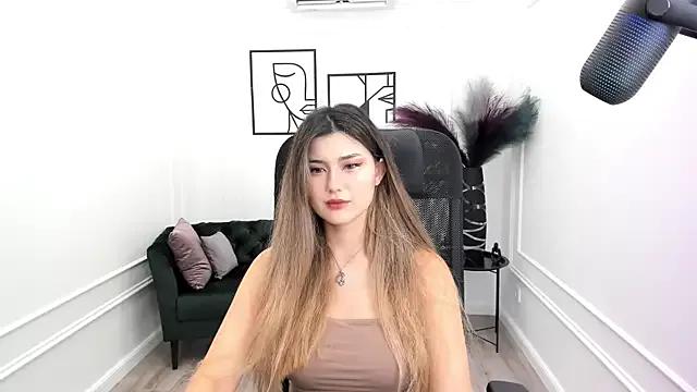 Group AnneTLi on StripChat