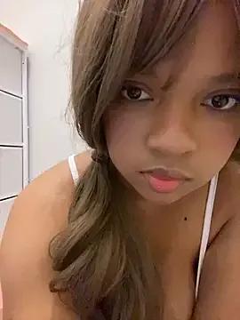 Private AwkwardJasminee on StripChat