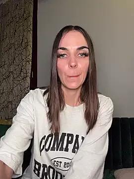 Bad_Giorgia — Make creamy in my pussy 