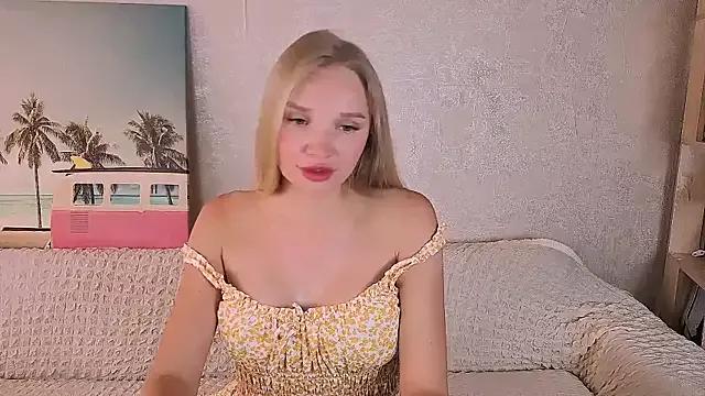 Avatar of BoysLoveBlondee