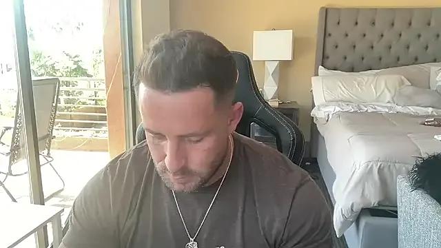 Freechat brettmycles28 on StripChat