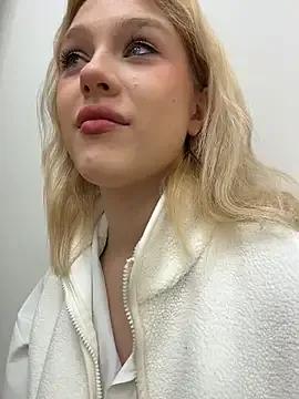 StripChat CaitlinSugar is Freechat CaitlinSugar — morning kisses