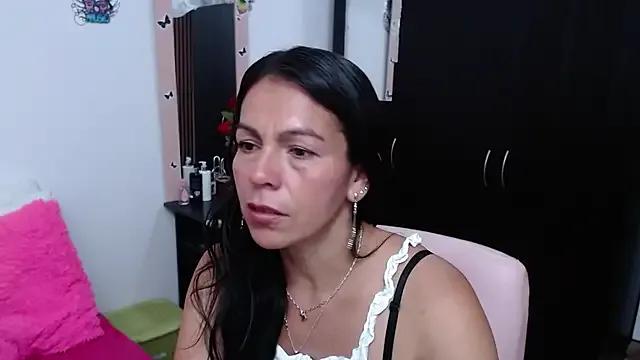 Avatar of camilavargas_