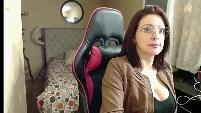 StripChat Carol_Scottt  is Freechat  Carol_Scottt — Spank my ass and make it red