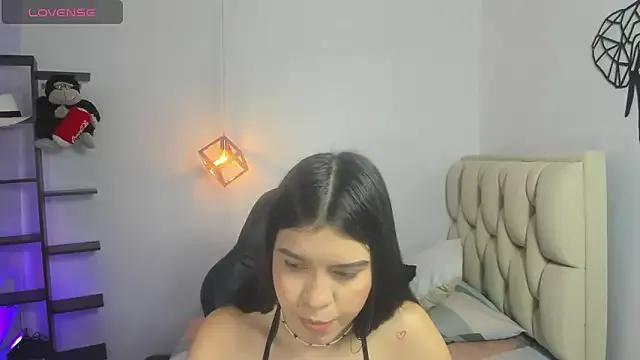 cassiehoward14 — spank in ass x 5