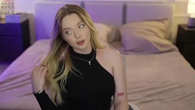 Cassy-Celestial_ on StripChat 