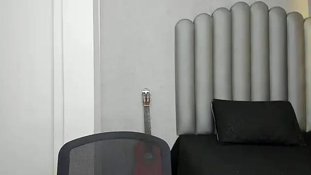 Charlotte-Star — Freechat on StripChat