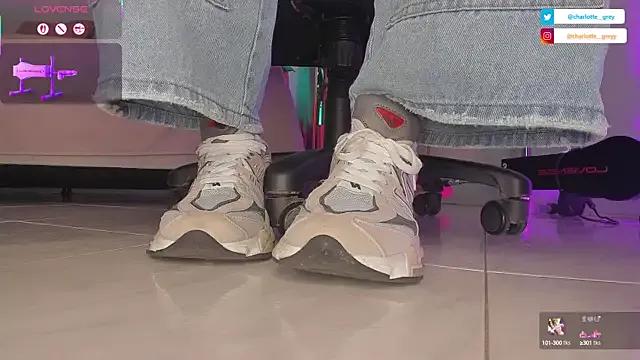 Avatar of charlotte__grey