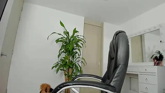 Avatar of charlotte_tiller