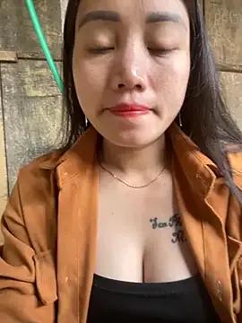 StripChat chipp-bong  is Freechat  chipp-bong — Freechat on StripChat