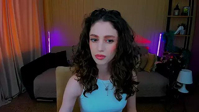 Avatar of ChristinaConteeree