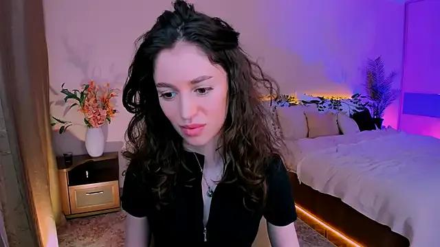 Avatar of ChristinaConteeree