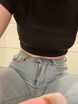 Cumonmme — Pull down your pants in the doggy positi