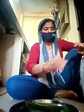 Freechat Cute-Bandna on StripChat