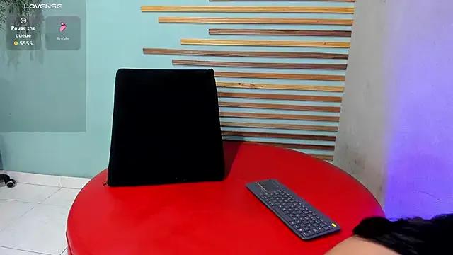 Freechat Daiisy_kiss on StripChat