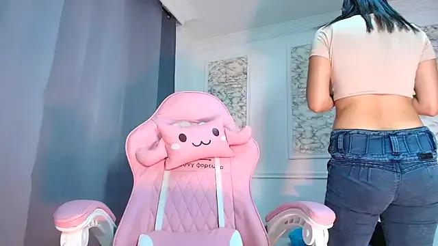 Freechat Danella_houston on StripChat