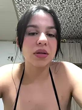 Avatar of Daniela-rosee