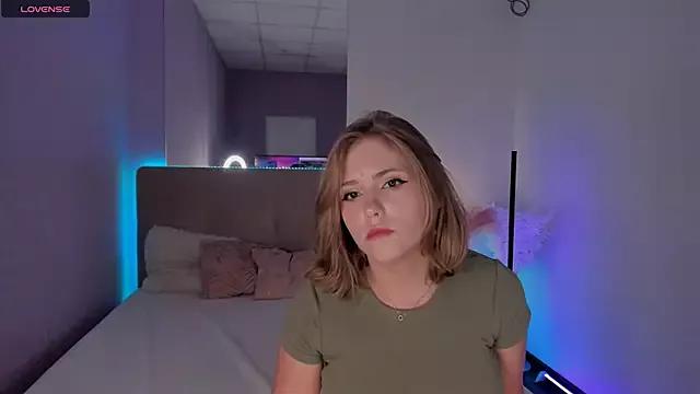 DellaRowe on StripChat 