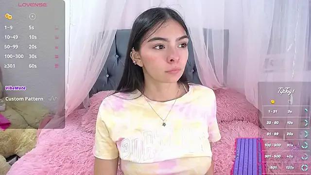 Freechat Dreams_sophi on StripChat