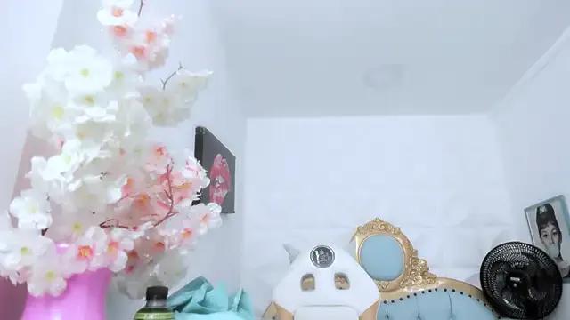 StripChat eimy_skinny_  is Freechat  eimy_skinny_ — Oil + body