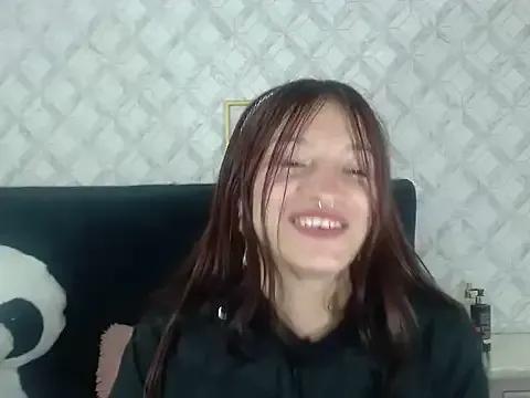 Freechat Emma-Wilson on StripChat