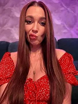 Emma_Catt —  All naked and masturbation 
