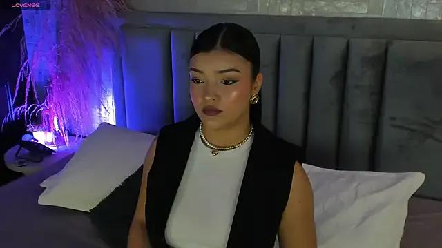 EmmaBlossom — Seductive tease tongue
