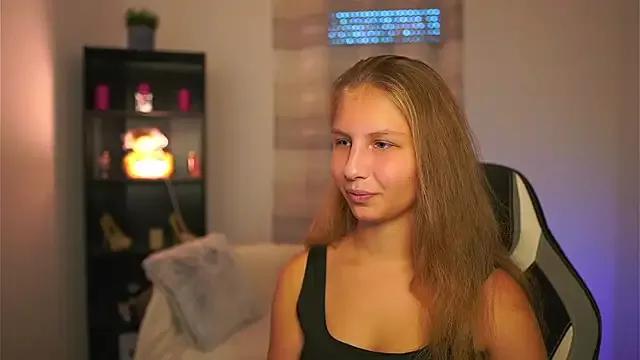 StripChat emmie_murray is Freechat emmie_murray — playfull striptease ;)