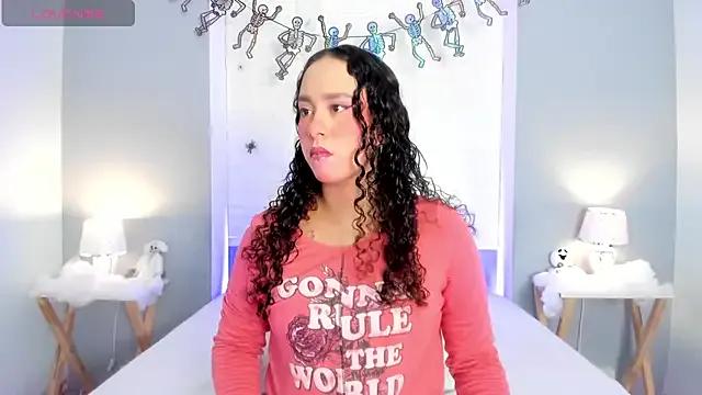 StripChat EverlyMooree  is Freechat  EverlyMooree — finger pussy