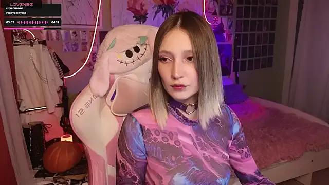 Freechat evierosen on StripChat