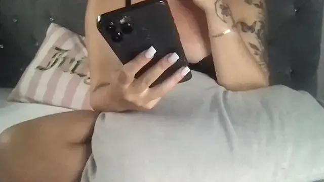 Freechat femmefatalebabe on StripChat