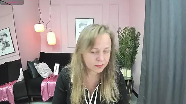 Freechat GabrielGold on StripChat