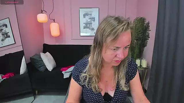 Freechat GabrielGold on StripChat