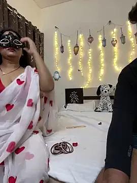 Horny_Riya_bHabhi — Nude dance in public